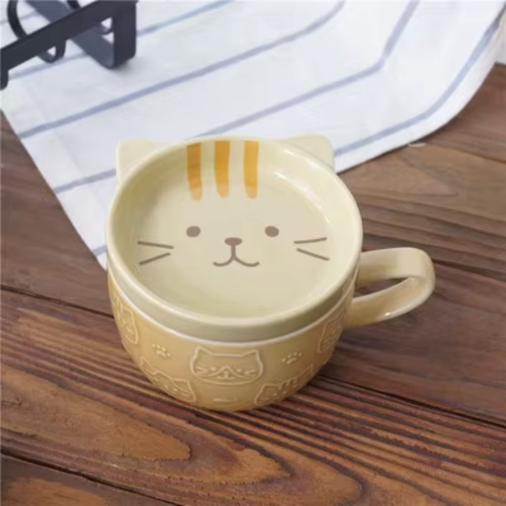 Japanese Happy Kitten Ceramic Cat Mug with Lid